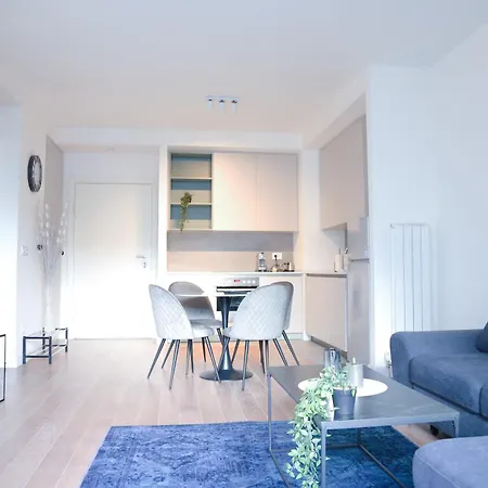 Waterfront - River *