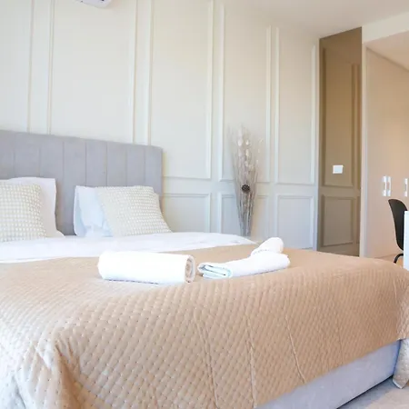 Апартаменты Waterfront - River